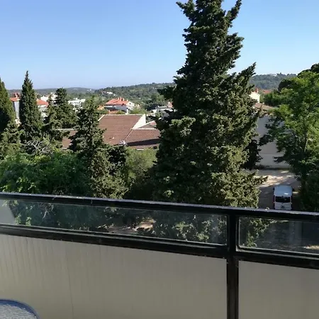 Tonika Apartman *