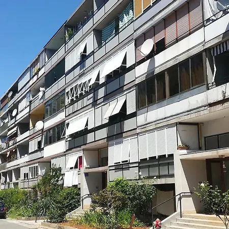 Apartman Tonika Pula