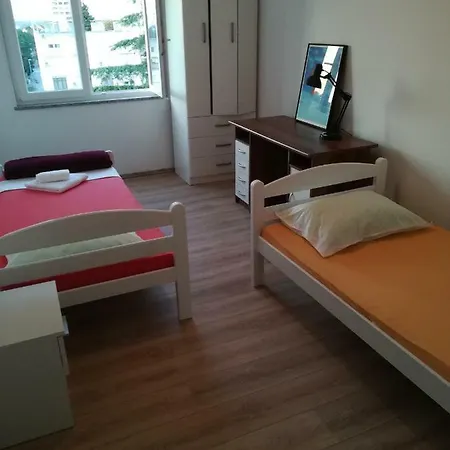 Apartment Tonika Pula