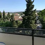 Tonika 아파트 *